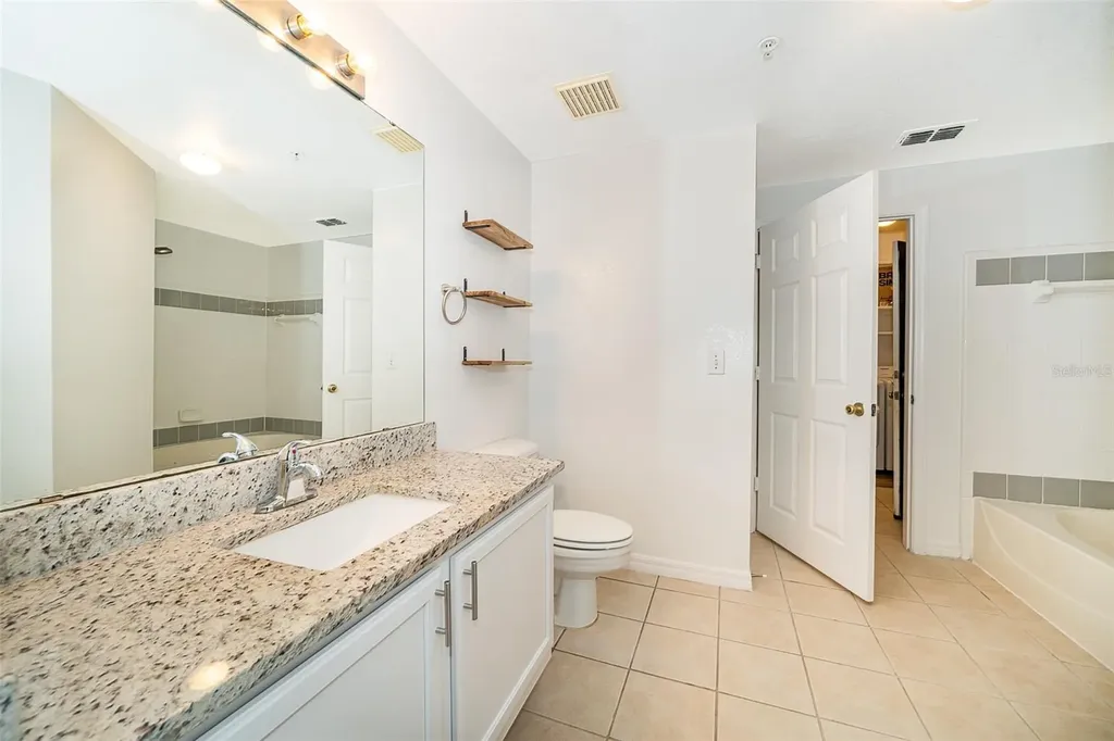 6663 Queens Borough Avenue Orlando FL 32835