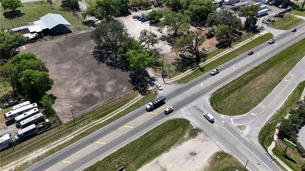 11703 N Us 301 Highway Thonotosassa FL 33592