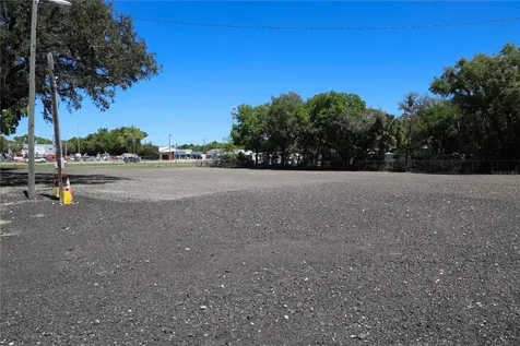 11703 N Us 301 Highway Thonotosassa FL 33592