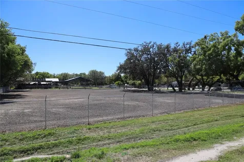 11703 N Us 301 Highway Thonotosassa FL 33592