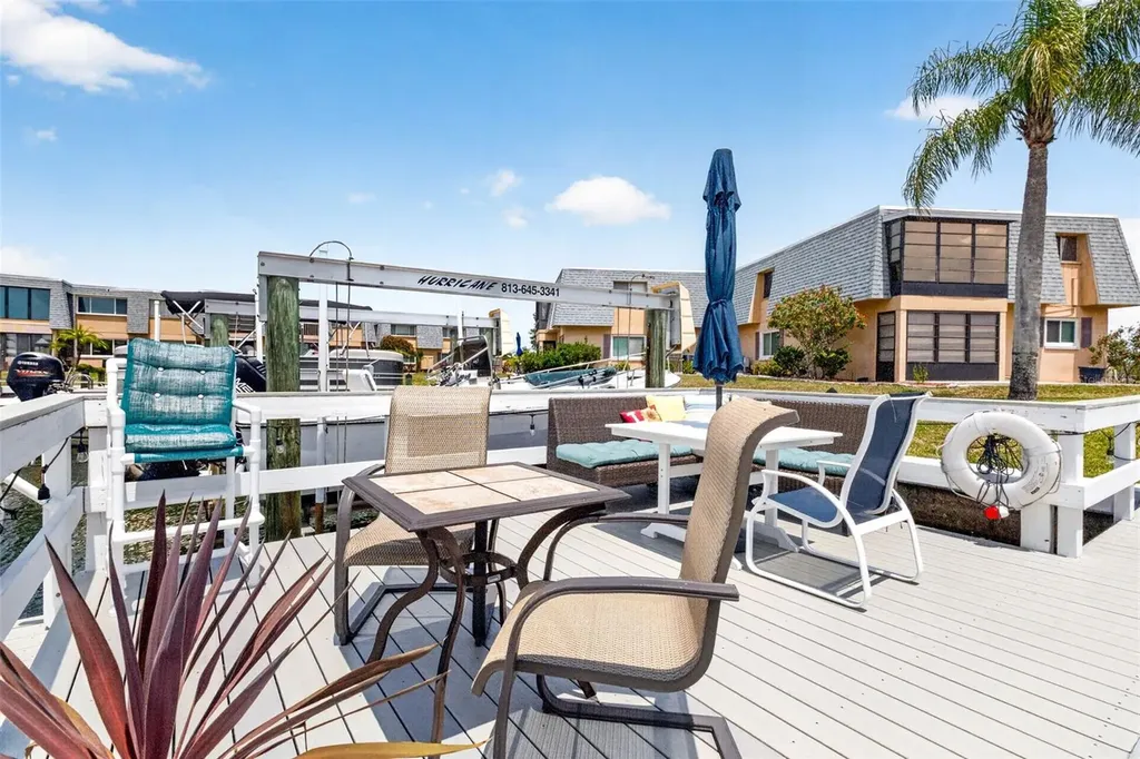 1008 Apollo Beach Boulevard Apollo Beach FL 33572