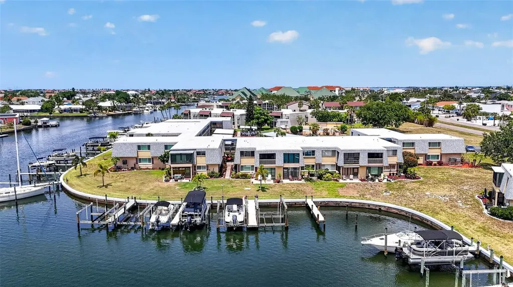 1008 Apollo Beach Boulevard Apollo Beach FL 33572