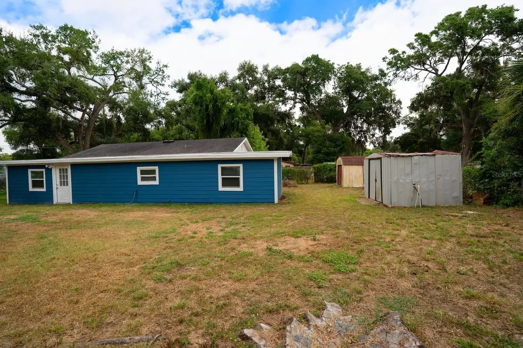 503 Moore Avenue Seffner FL 33584