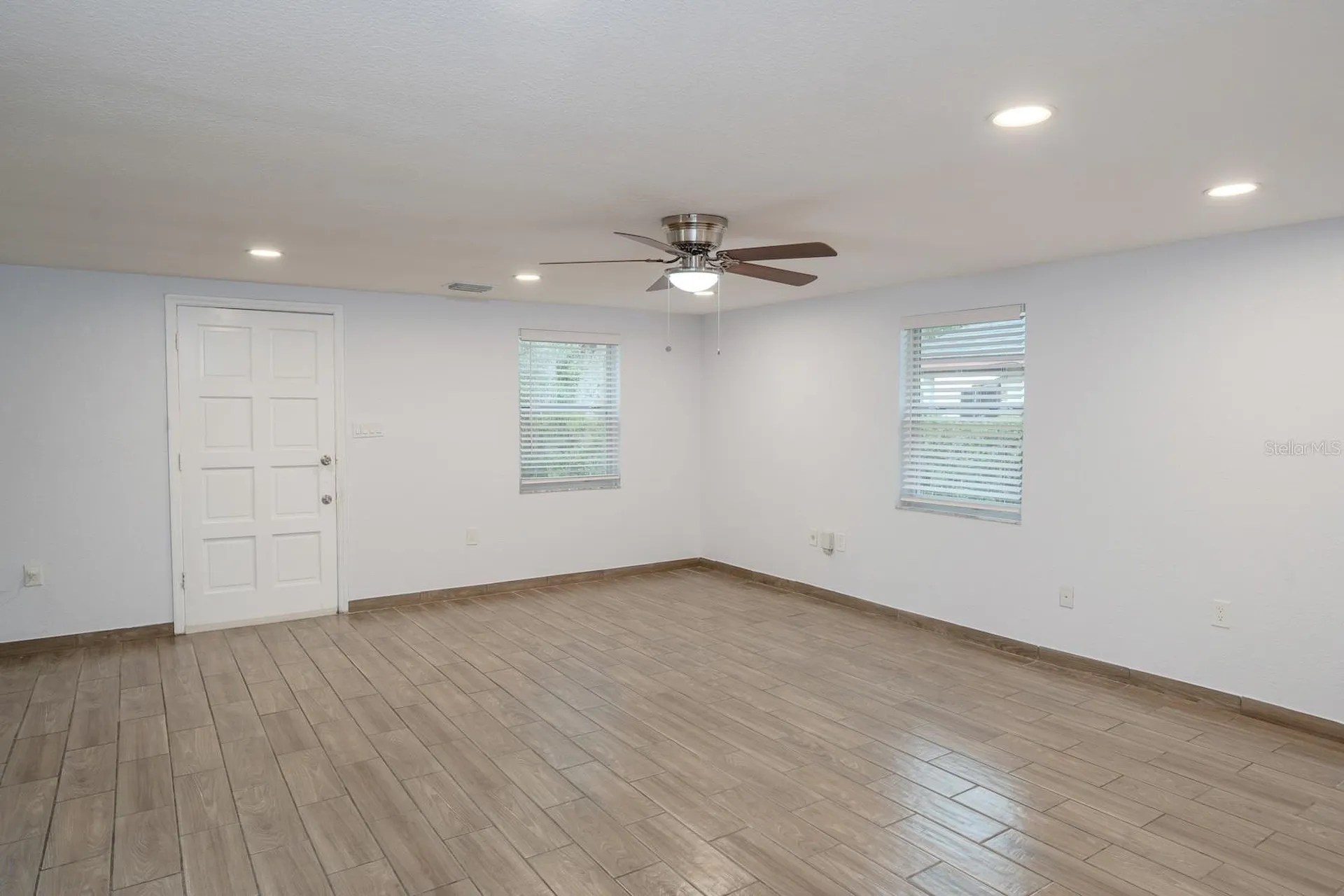 503 Moore Avenue Seffner FL 33584