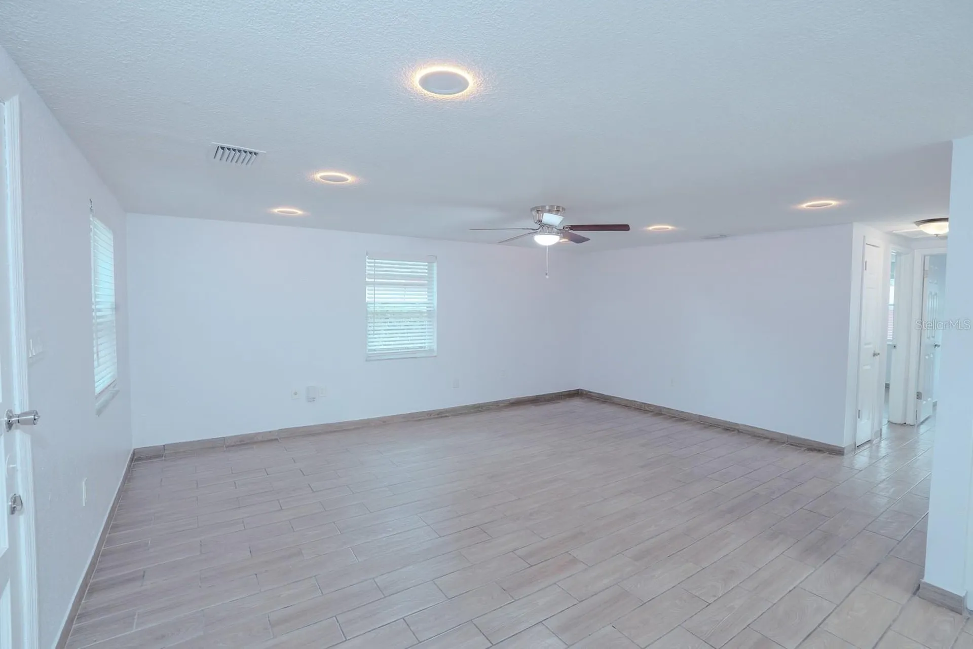 503 Moore Avenue Seffner FL 33584