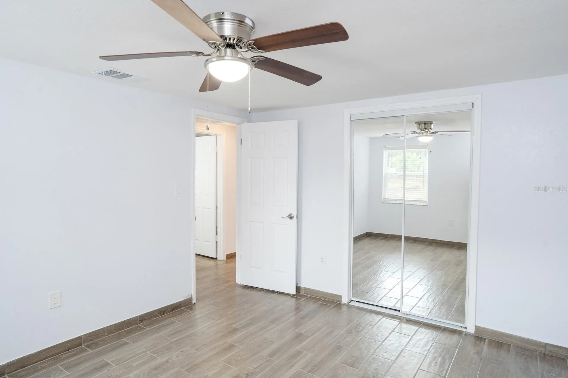 503 Moore Avenue Seffner FL 33584