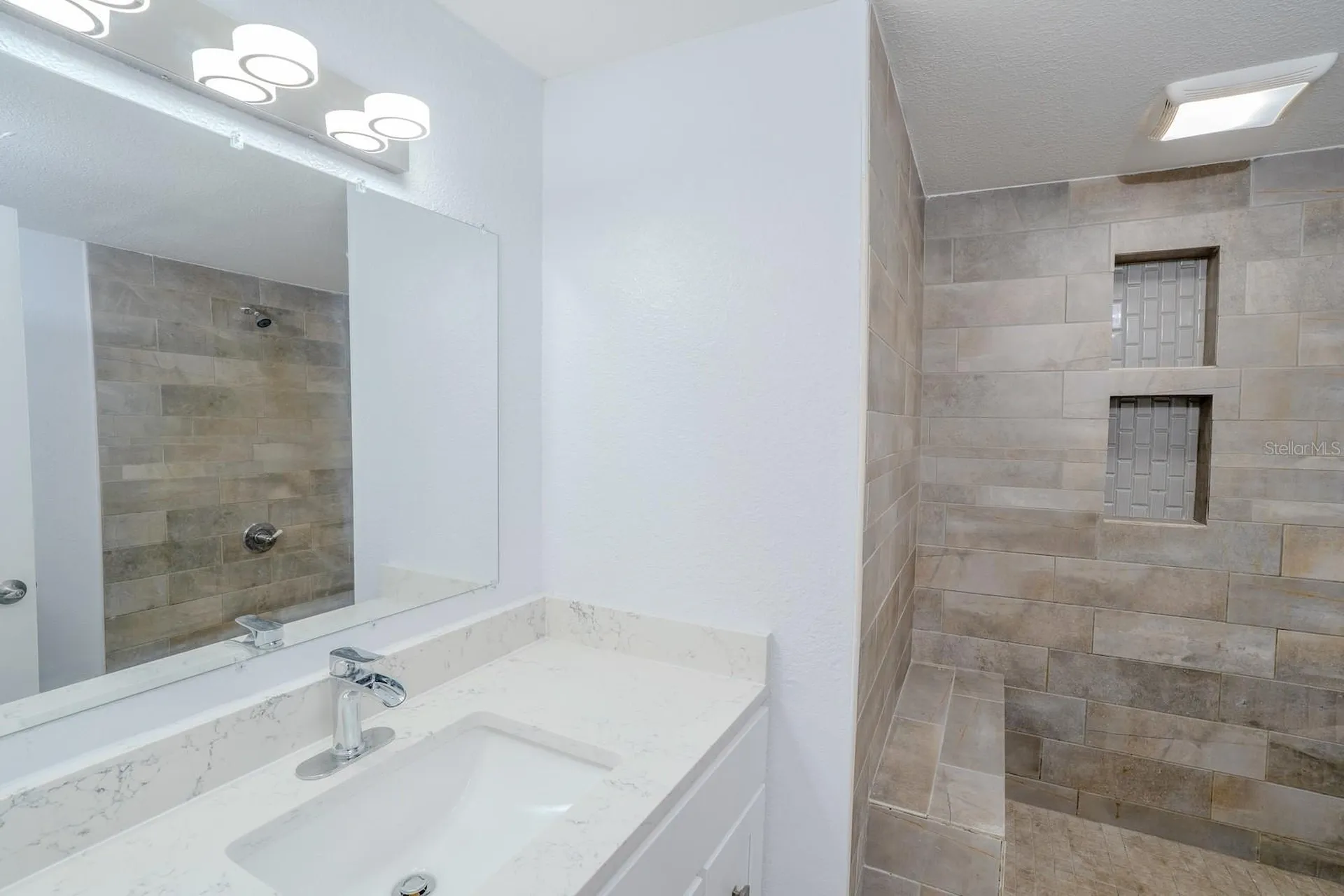 503 Moore Avenue Seffner FL 33584