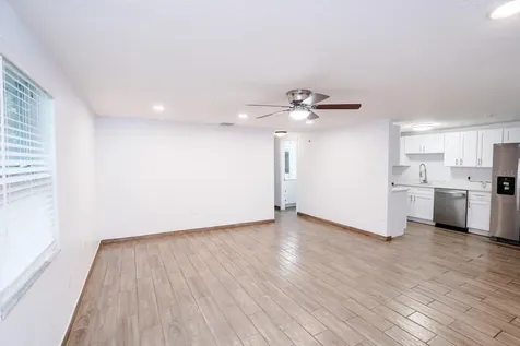 503 Moore Avenue Seffner FL 33584