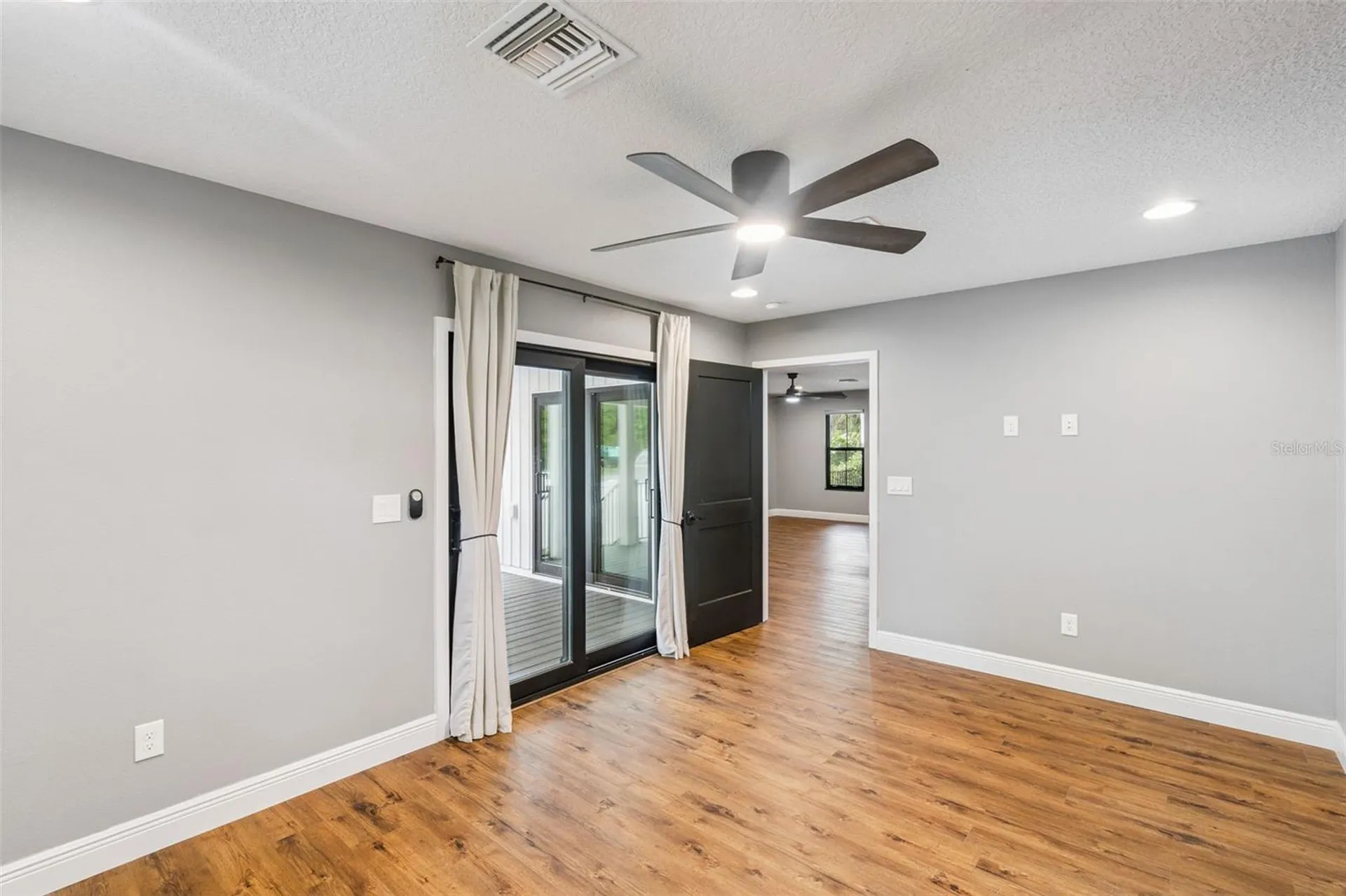 4777 Cr 306a Lake Panasoffkee FL 33538