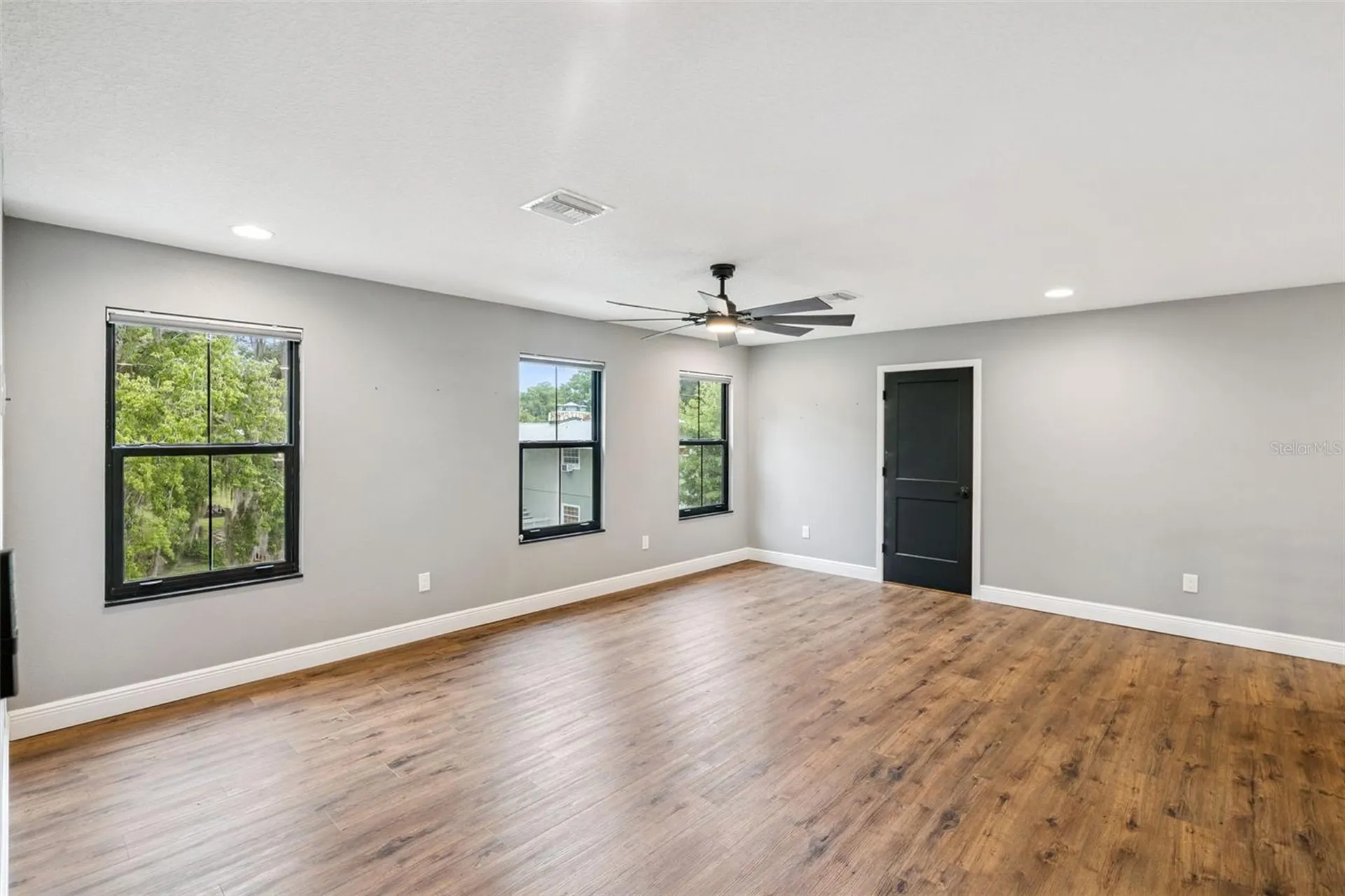 4777 Cr 306a Lake Panasoffkee FL 33538