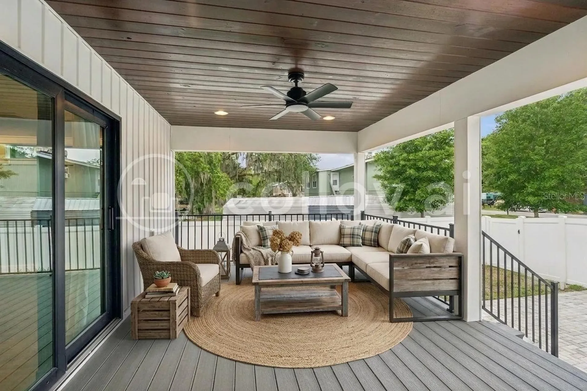 4777 Cr 306a Lake Panasoffkee FL 33538