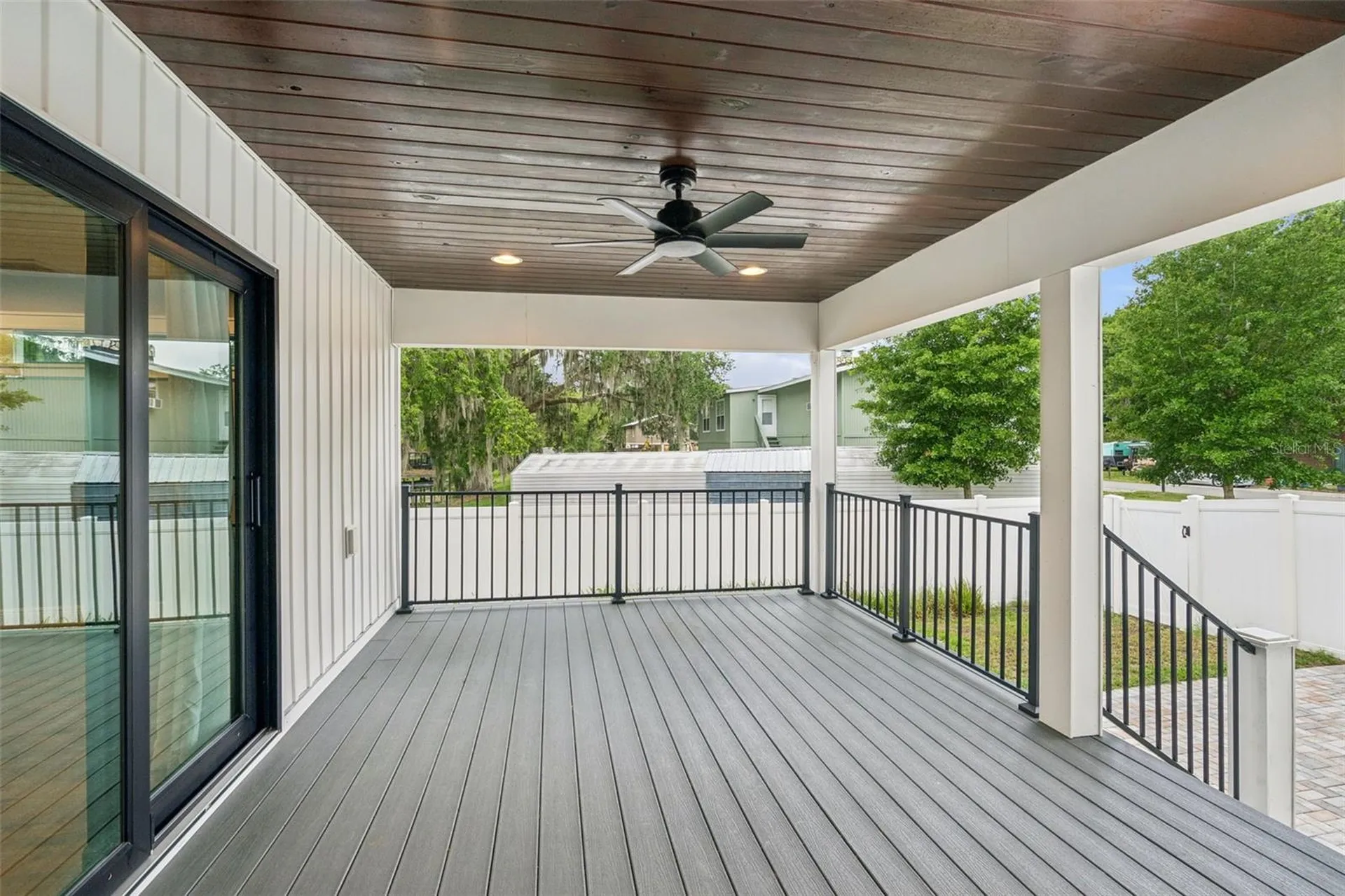 4777 Cr 306a Lake Panasoffkee FL 33538