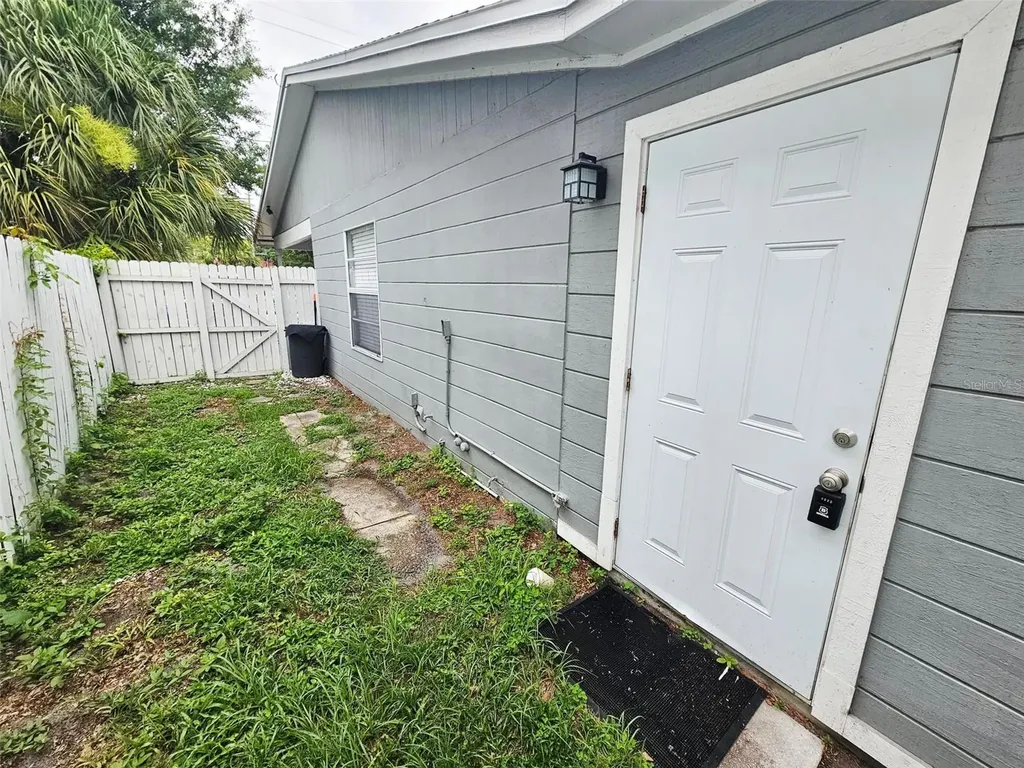 4803 Roush Avenue Orlando FL 32803