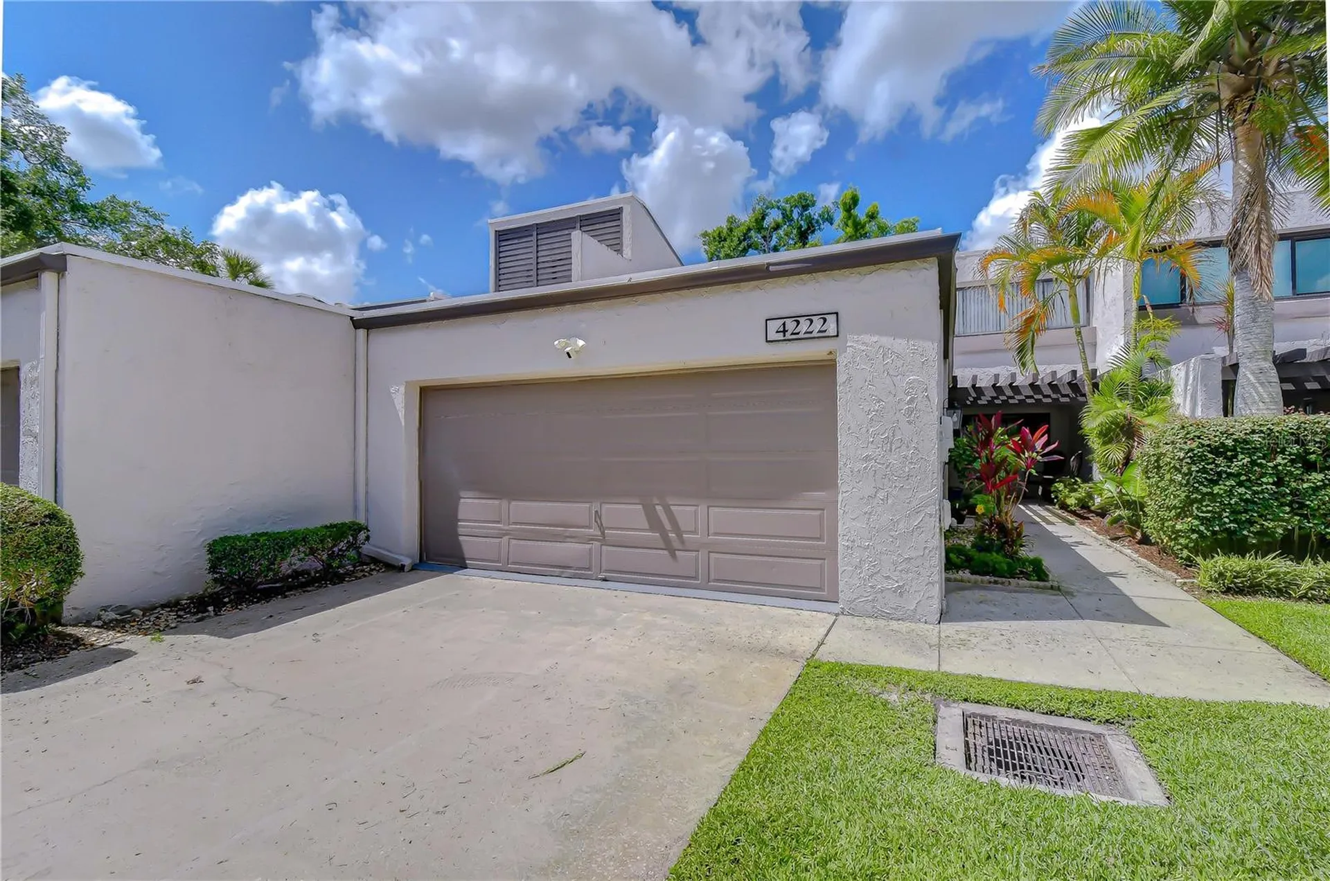 4222 Fairway Circle Tampa FL 33618