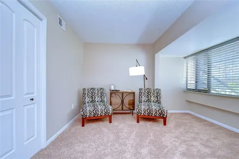 4222 Fairway Circle Tampa FL 33618