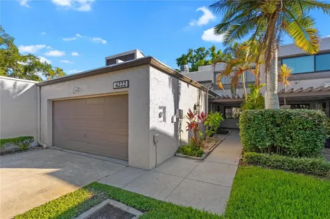 4222 Fairway Circle Tampa FL 33618
