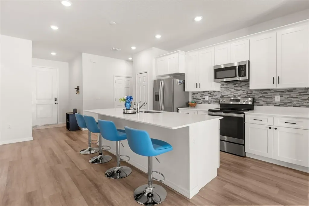 802 Damek Terrace SW Palm Bay FL 32908