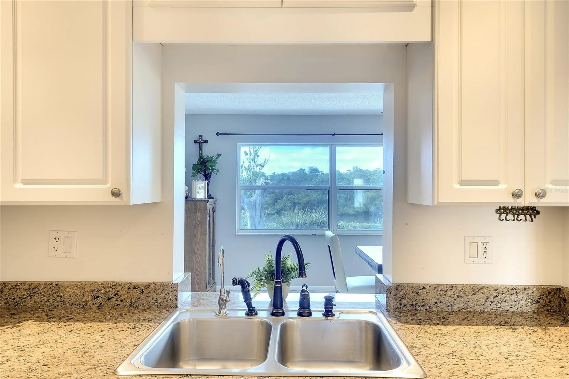 3810 Joyce Drive Bradenton FL 34208