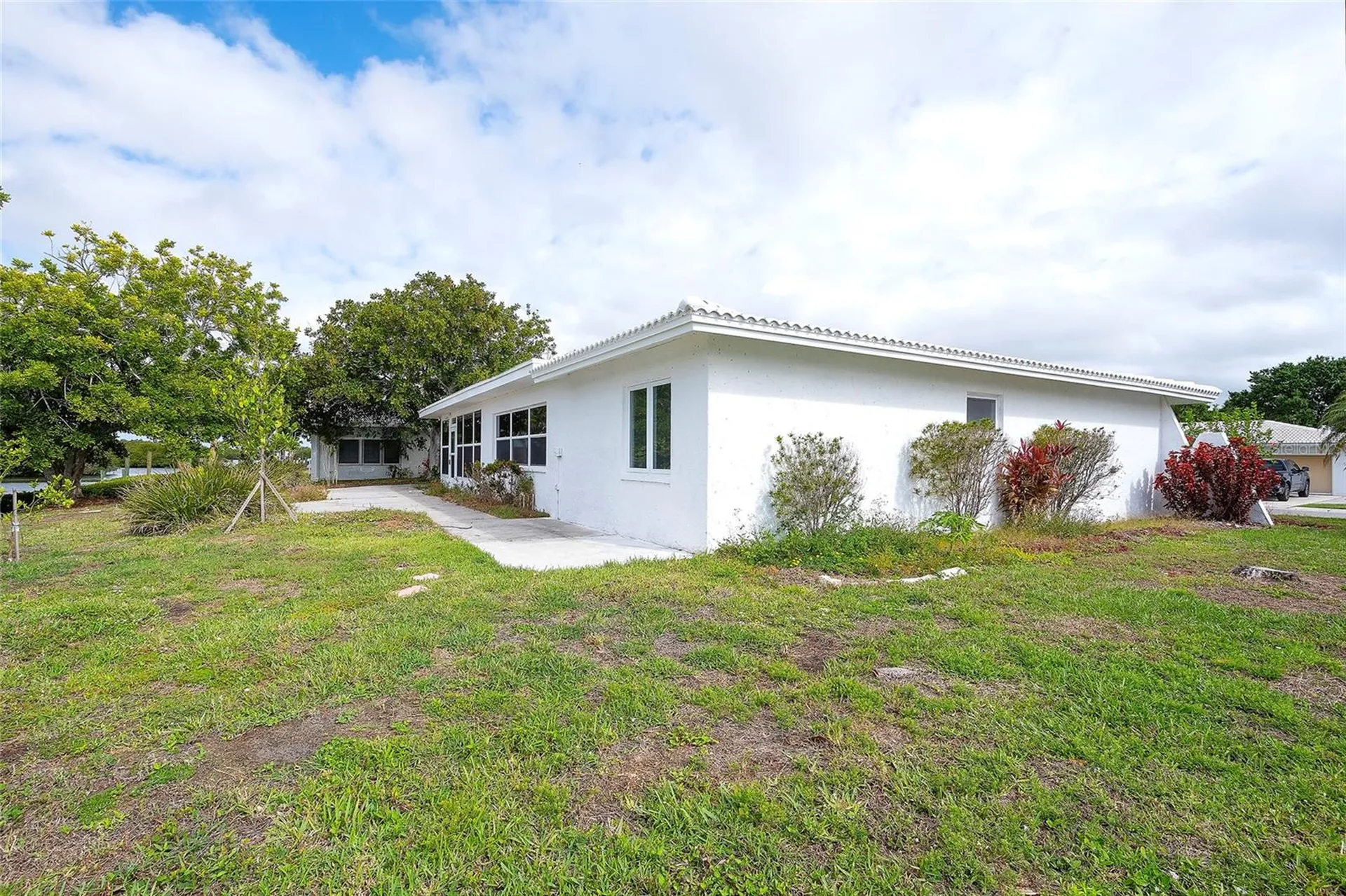 3810 Joyce Drive Bradenton FL 34208