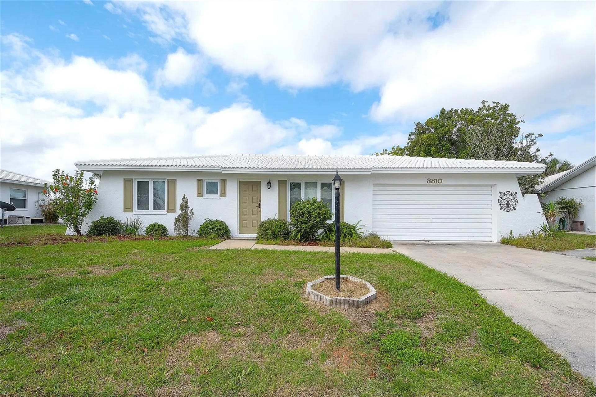 3810 Joyce Drive Bradenton FL 34208