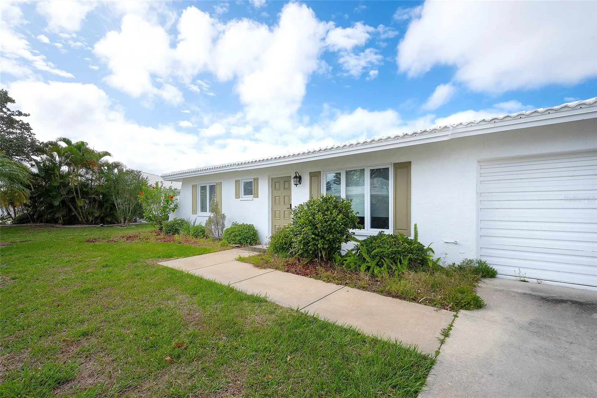 3810 Joyce Drive Bradenton FL 34208