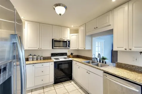 3810 Joyce Drive Bradenton FL 34208