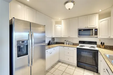 3810 Joyce Drive Bradenton FL 34208