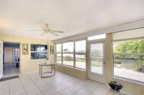 3810 Joyce Drive Bradenton FL 34208