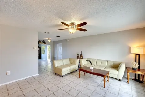 3810 Joyce Drive Bradenton FL 34208