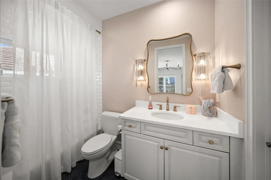 1451 Rebecca Lane Sarasota FL 34231