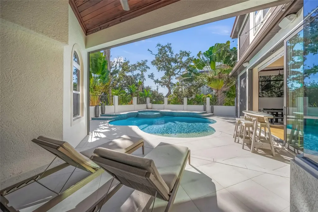 1451 Rebecca Lane Sarasota FL 34231