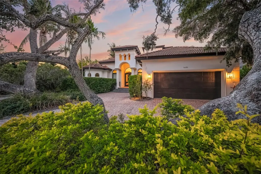 1451 Rebecca Lane Sarasota FL 34231