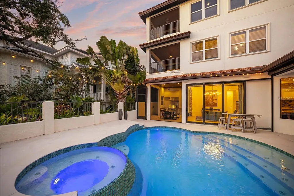 1451 Rebecca Lane Sarasota FL 34231