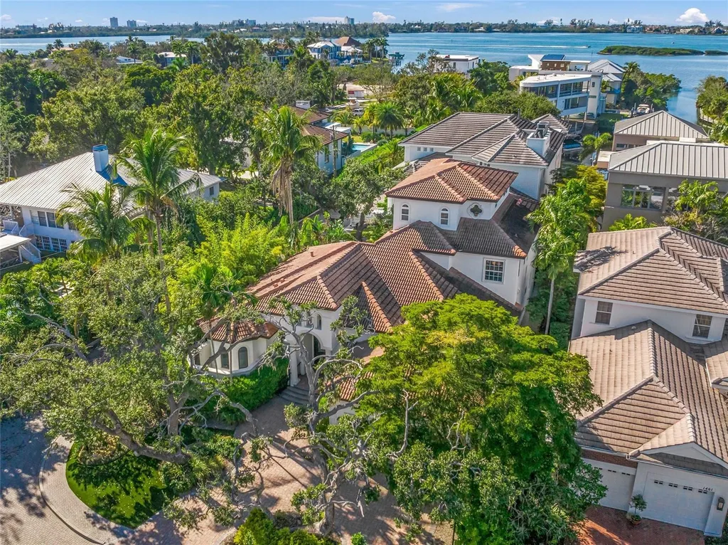 1451 Rebecca Lane Sarasota FL 34231