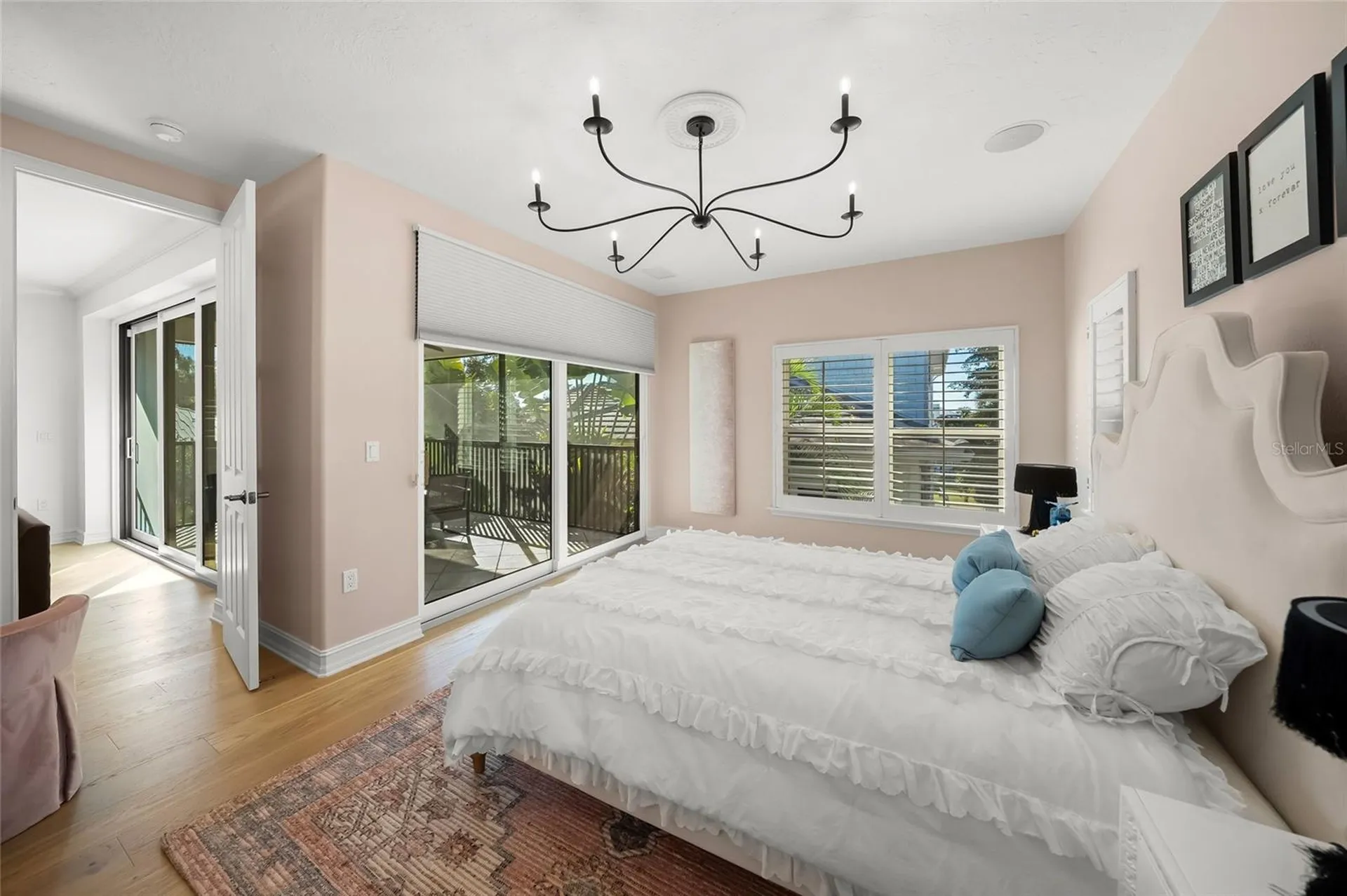 1451 Rebecca Lane Sarasota FL 34231