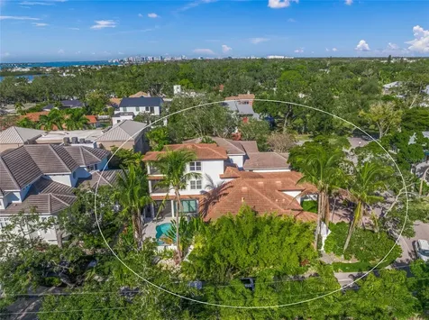 1451 Rebecca Lane Sarasota FL 34231