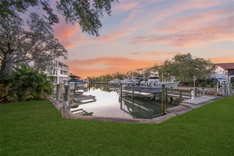 1451 Rebecca Lane Sarasota FL 34231