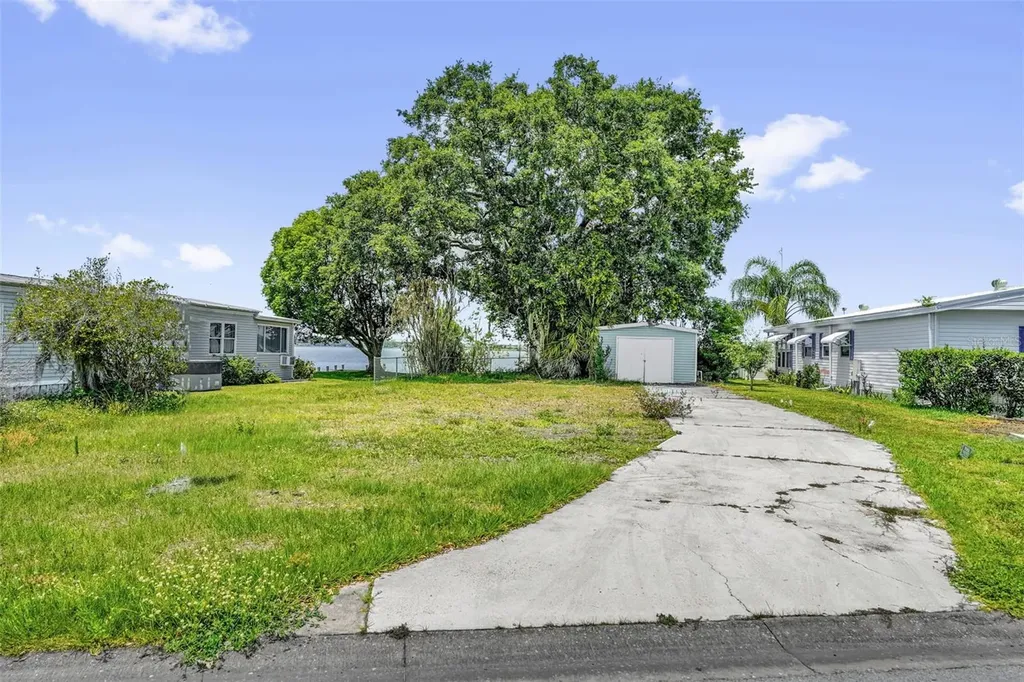 2050 Thelma Drive Lake Alfred FL 33850