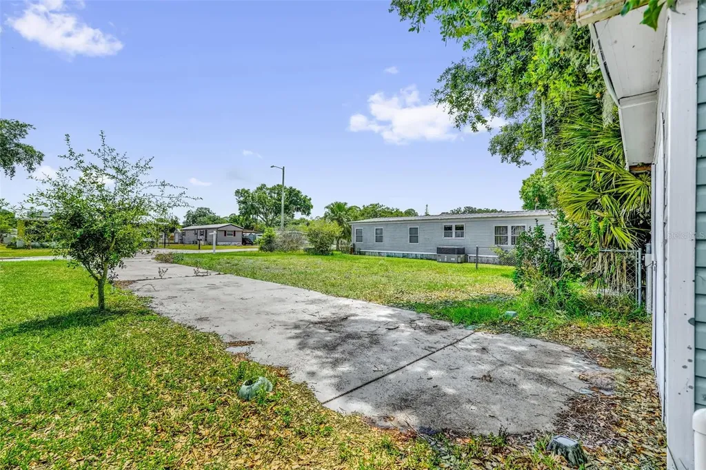 2050 Thelma Drive Lake Alfred FL 33850