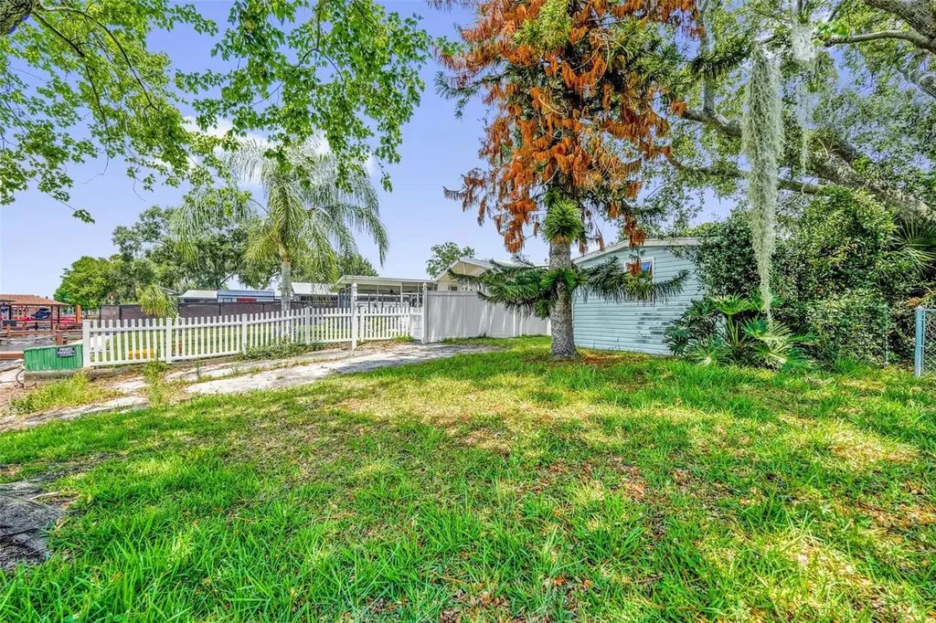 2050 Thelma Drive Lake Alfred FL 33850