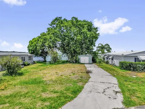 2050 Thelma Drive Lake Alfred FL 33850