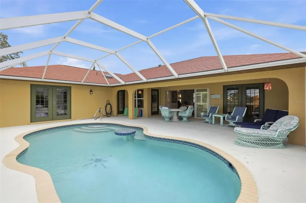 894 Boundary Boulevard Rotonda West FL 33947