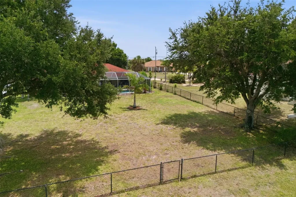 894 Boundary Boulevard Rotonda West FL 33947