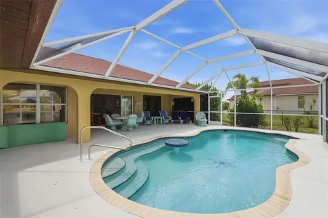 894 Boundary Boulevard Rotonda West FL 33947