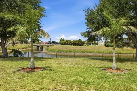 894 Boundary Boulevard Rotonda West FL 33947