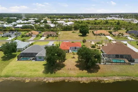 894 Boundary Boulevard Rotonda West FL 33947