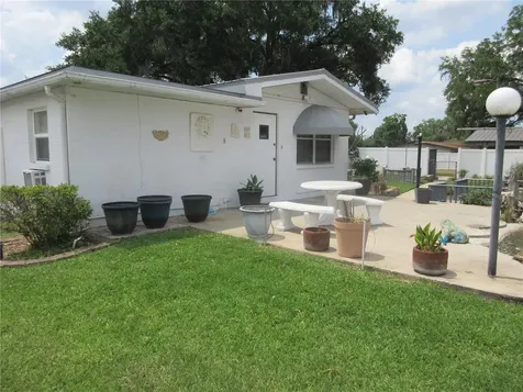 902 N Crystal Terrace Plant City FL 33563