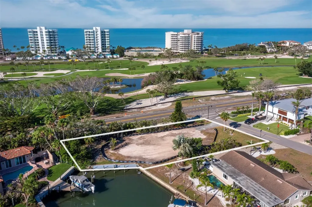 500 Outrigger Lane Longboat Key FL 34228