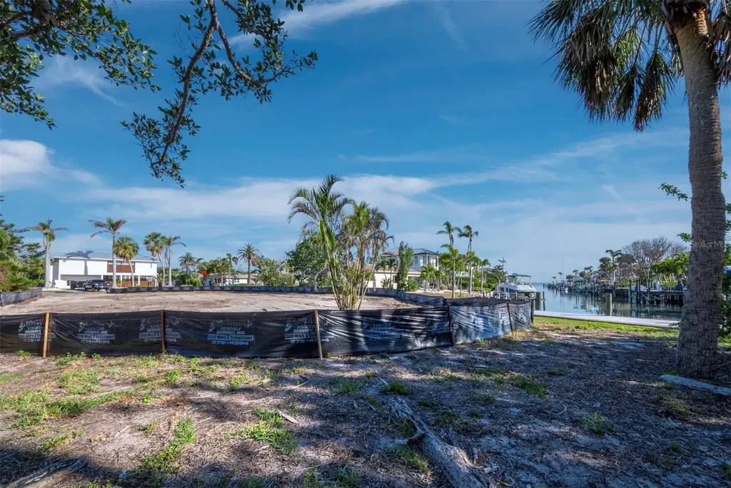 500 Outrigger Lane Longboat Key FL 34228