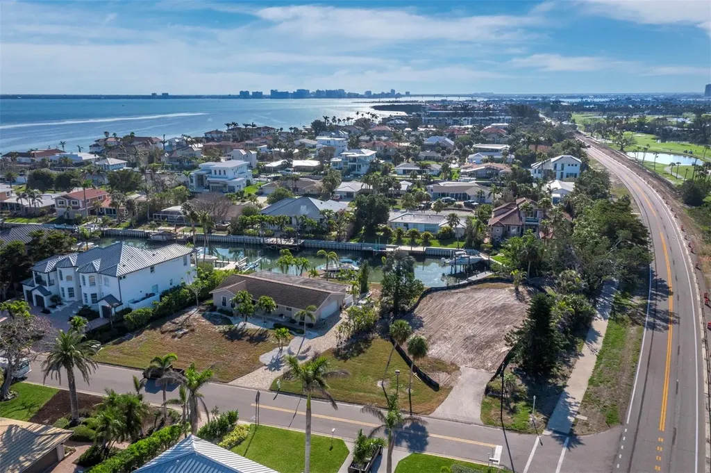 500 Outrigger Lane Longboat Key FL 34228